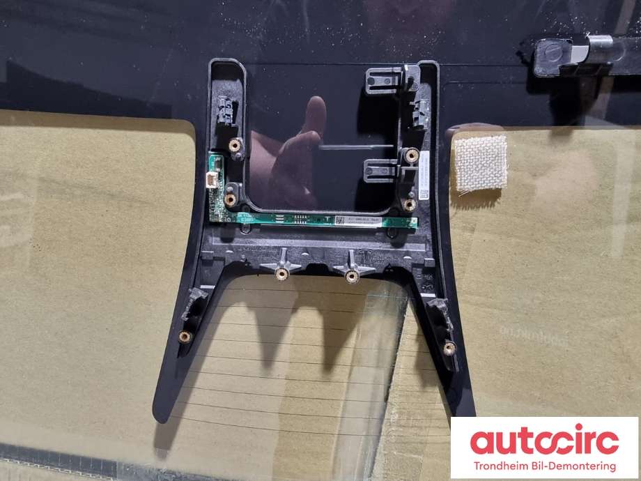 Frontrute til Tesla Model 3 2018-2023 (Fase 1)  (TESLA|1466270-00-C|)