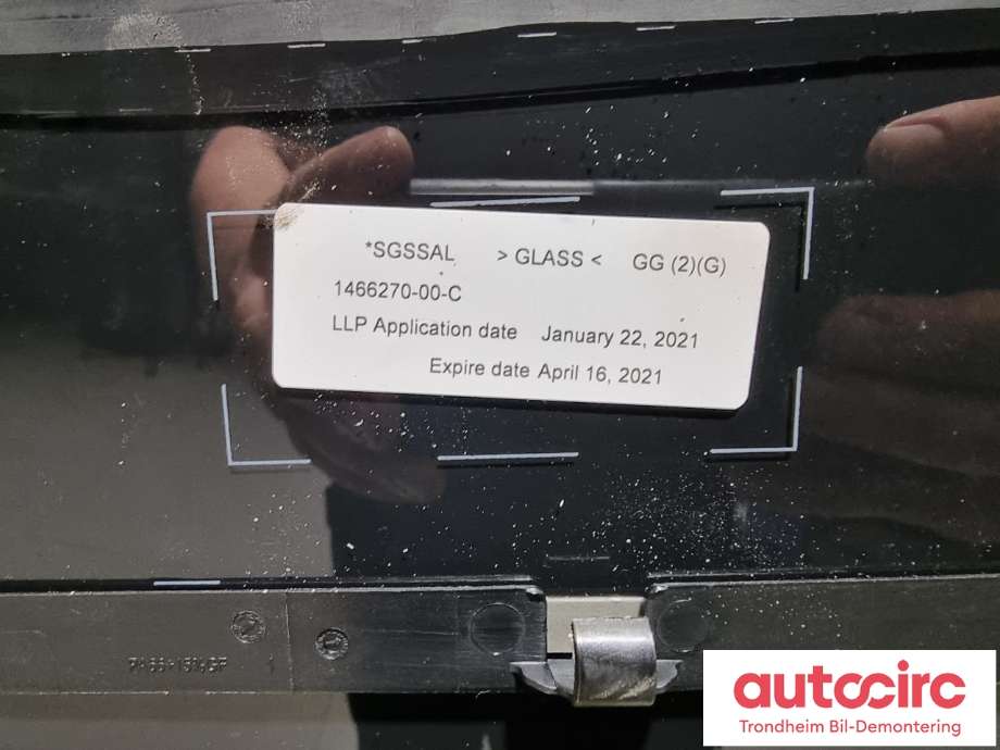 Frontrute til Tesla Model 3 2018-2023 (Fase 1)  (TESLA|1466270-00-C|)