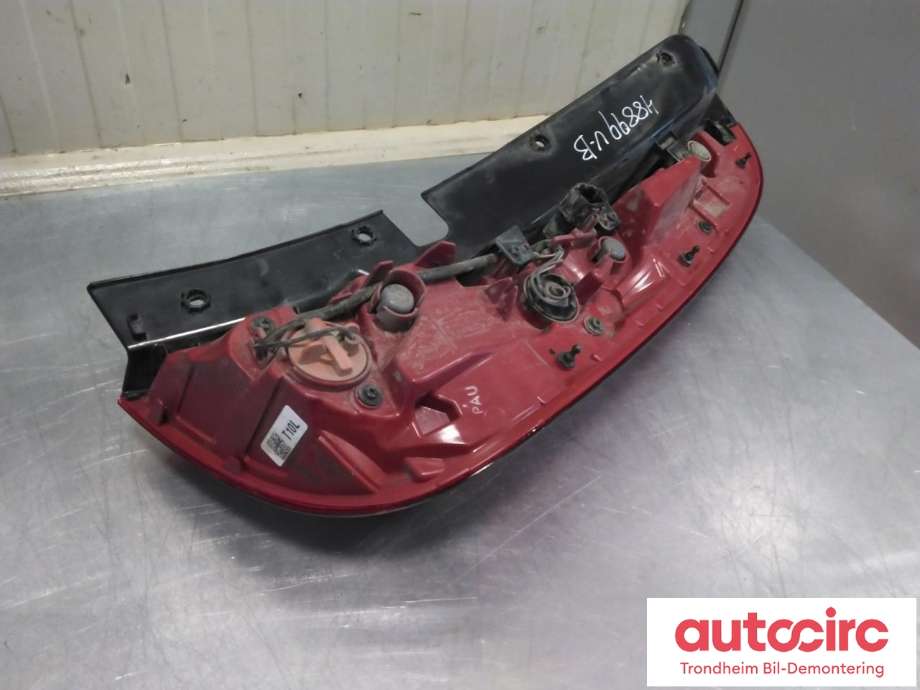 Baklykt venstre ytre til Kia e-Soul 2019-->> (Type III)  (KIA|92401-K0100|92401K0100|)