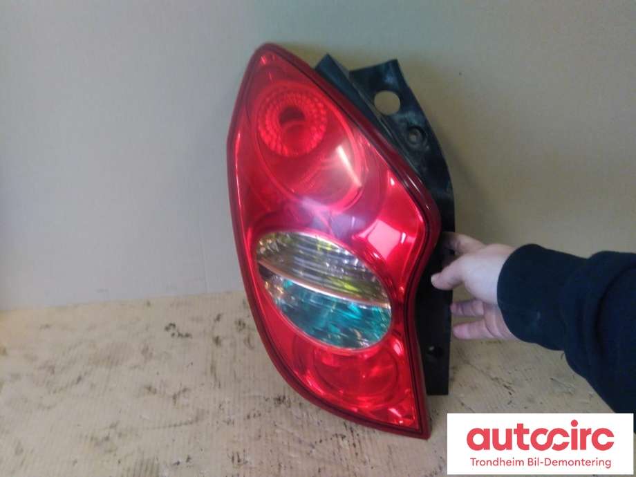 Baklykt venstre til SsangYong Korando 2011-2013 (Type III) (..|8360134100|83601-34|)