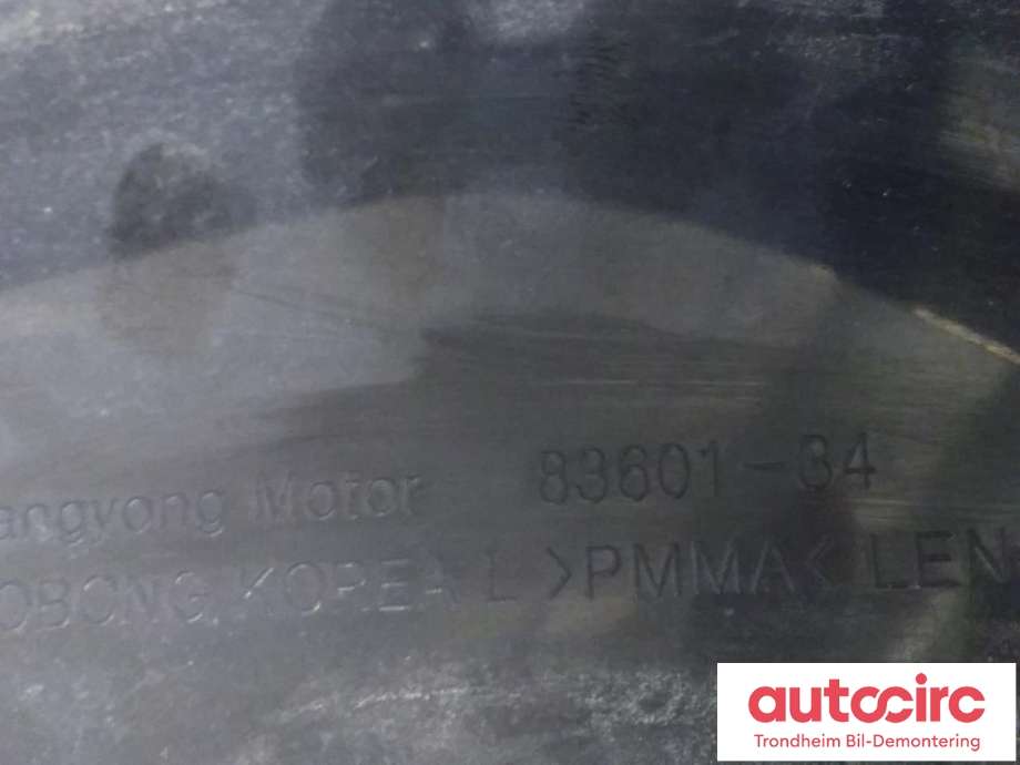 Baklykt venstre til SsangYong Korando 2011-2013 (Type III) (..|8360134100|83601-34|)