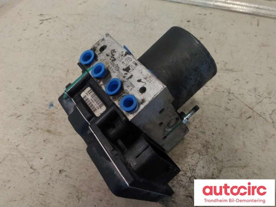 ABS sentral til Audi A6 2005-2008 (Type III, Fase 1) (C6) (C6) (BOSCH|4F0614517AA|4F0614517AC|4F0910517AD| 0265235103)