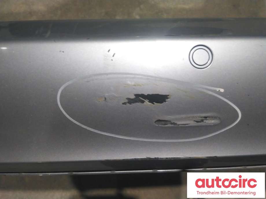 Støtfanger bak stasjonsvogn til Audi A6 2005-2008 (Type III, Fase 1) (C6) (C6) (LES INFO|4F9807303A|4F9 807 303 A|)