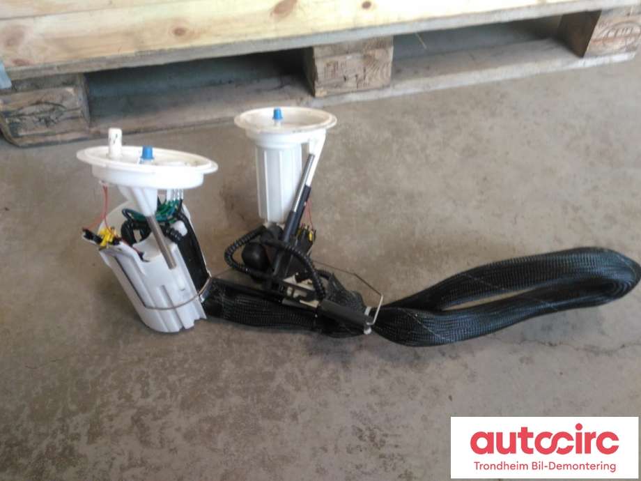 Bensinpumpe elektrisk til BMW 5-Serie, 2003-2010 (E60/E61) (E60/E61) (BOSCH|6765779)