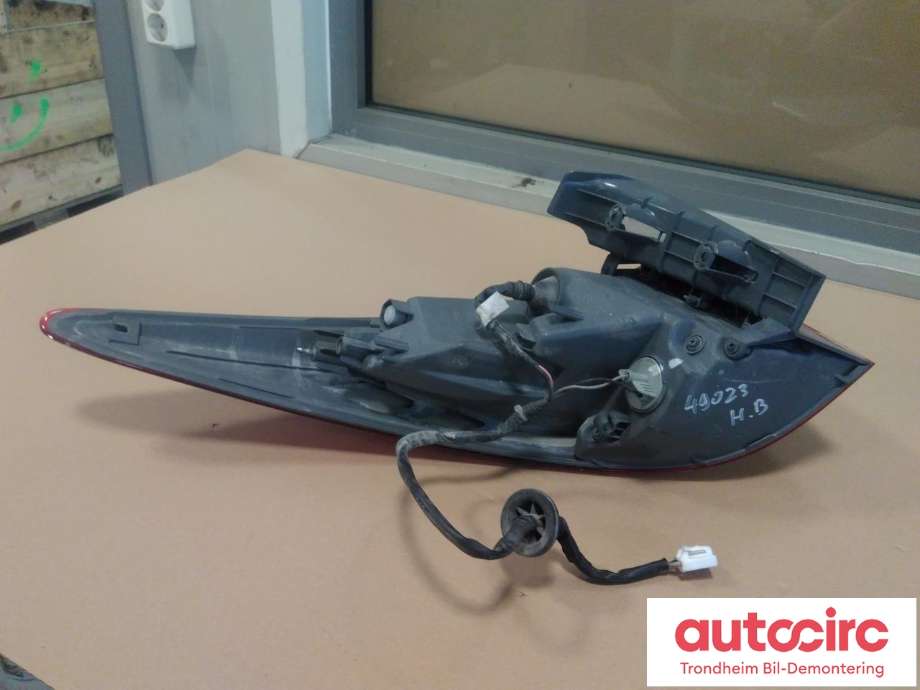 Baklykt høyre ytre til Hyundai i40 2012-2017  (..|924023Z000|)