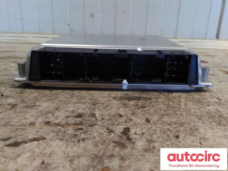 Styreenhet motor til Mercedes C-Klasse 2000-2004 (Fase 1) (W203) (W203) (BOSCH|A0001535279|0281010851|)