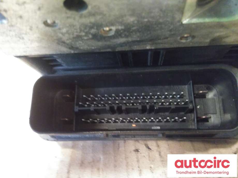 ABS sentral til Audi A7 2010-2014 (Type I, Fase 1)  (BOSCH|4G0614517B|4G0 614 517 B|4G0907379B| 0265250328| 0265960352)