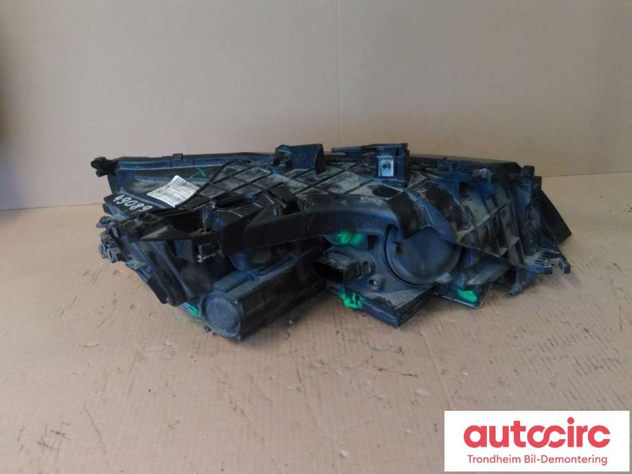 Frontlykt venstre xenon til Audi A7 2010-2014 (Type I, Fase 1)  (AUTOMOTIVE LIGHTING|4G8941031|4G8941753|4G8 941 753| 4G8 941 031| 0301258281)