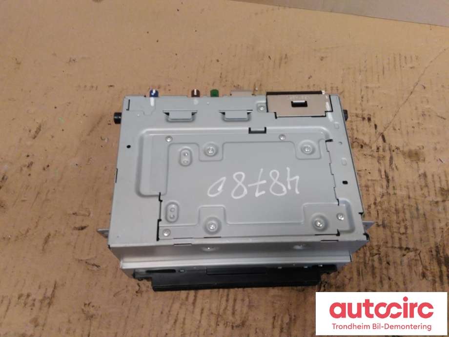 Bilstereo navigasjon til Volvo XC60 2014-2017 (Type I, Fase 2) (..|31667305|36050657|NR-1VE321-3)