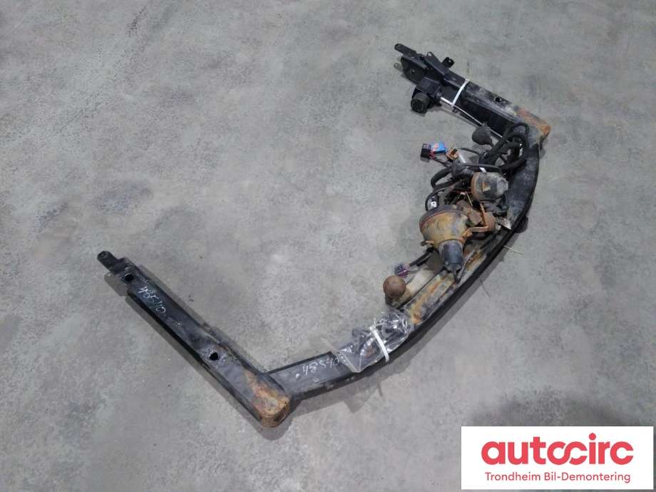 Hengerfeste til Audi A6 2008-2011 (Type III, Fase 2) (C6) (C6) (VAG|4F0800491H|)
