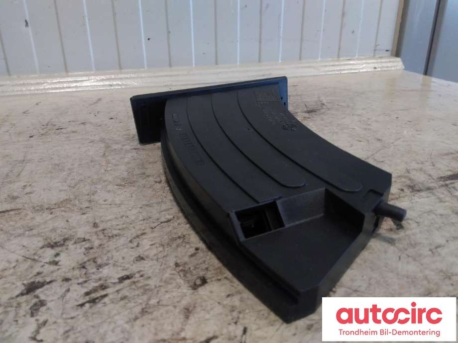 Dashbord koppholder til BMW 5-Serie 2003-2010 (E60/E61) (E60/E61) (BMW|7034132|9185140|514559185140| 51457034132)