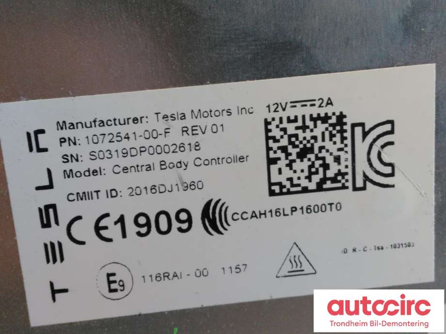 Styreenhet comfort (BCM) til Tesla Model X 2016-->>  (TESLA MOTORS|1072541-00-F|)