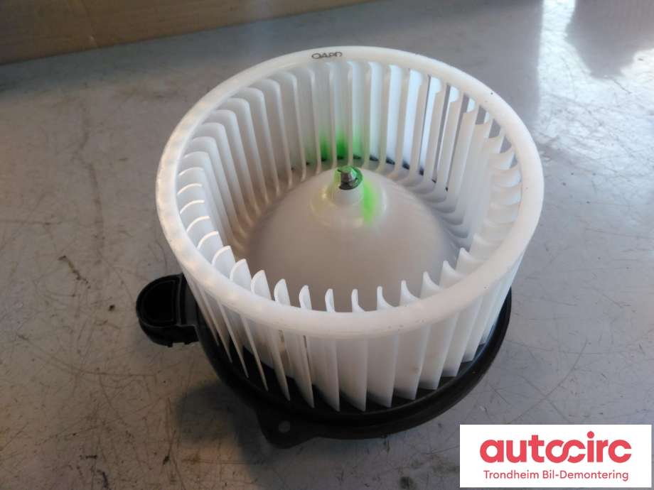 Varmeapparat motor til Tesla Model X 2016-->>  (BOSCH|1051864-00-A|F00S3B2574|F00S330054)