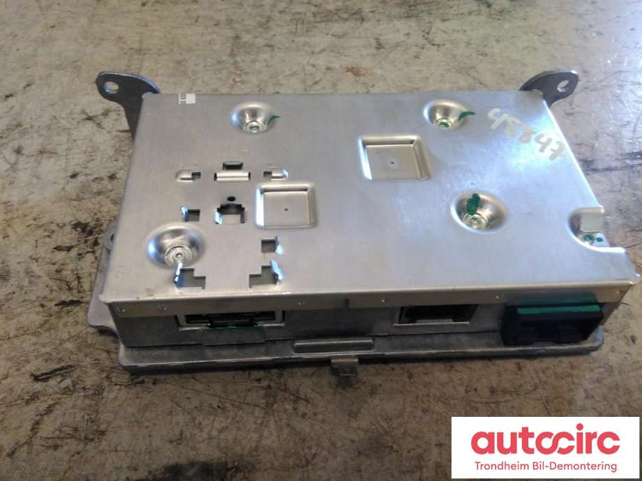 Bilstereo forsterker til Audi A4, 2007-2014 (Type IV) (B8) (B8) (BECKER AUTOMOTIVE|4E0035729)