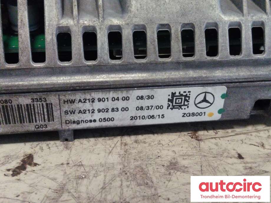 Bilstereo navigasjon skjerm til Mercedes E-Klasse 2009-2013 (Fase 1) (W212) (W212) (..|A2129004900|A2129008707|A2129009122)