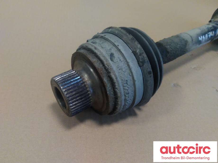 Drivaksel høyre foran, diesel/manuell til Audi A4 2007-2014 (Type IV) (B8) (B8) (...|8K0 407 271 P|8K0407271P|)