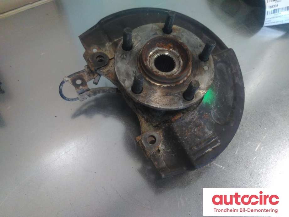 Hjulspindel venstre foran til Mitsubishi Grandis 2004-2009 (DIESEL/MANUELL|MR594355|)