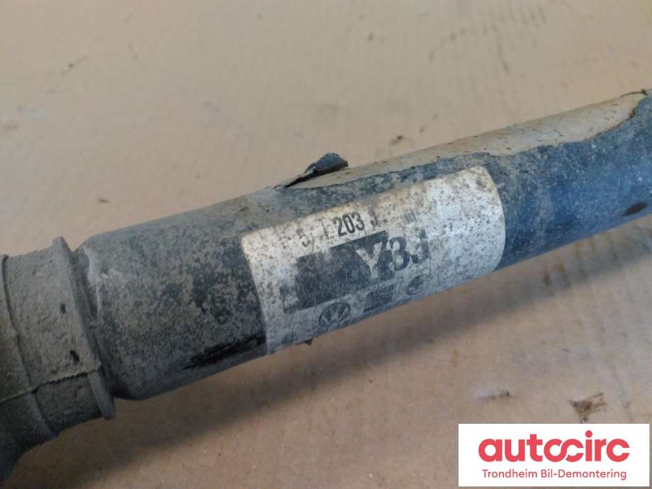 Drivaksel høyre bak, diesel/manuell til Audi A4 2007-2014 (Type IV) (B8) (B8) (...|8K0 501 203 J|8K0501203J|)