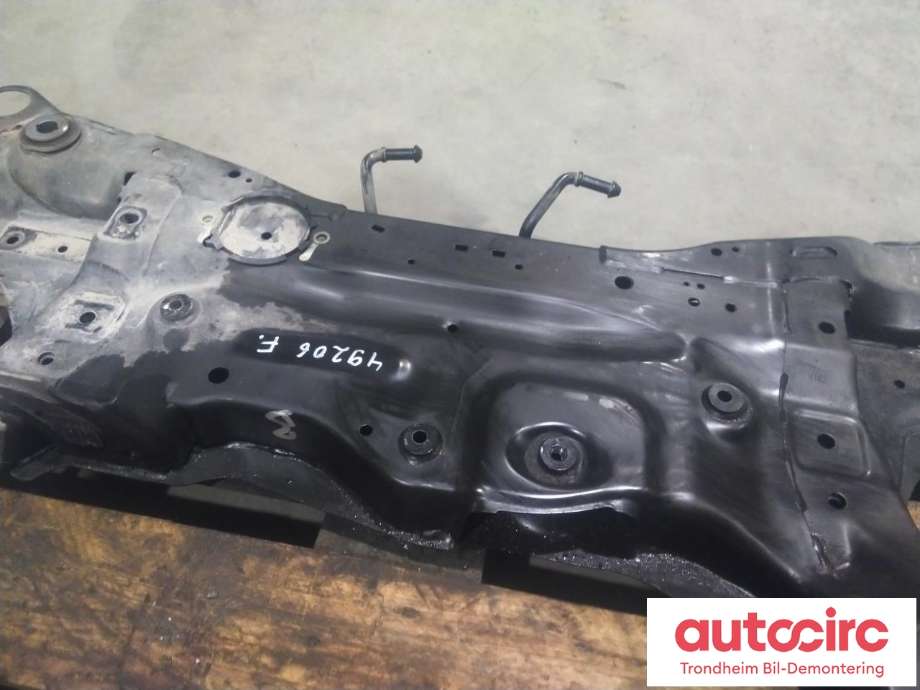 Travers foran hoved til Volvo V60 / V60 CC 2018-->> (Type II) (VOLVO|31476315|)