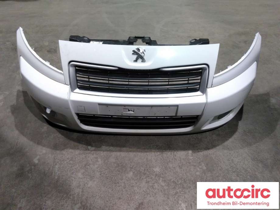 Støtfanger foran til Peugeot Expert 2007-2016 (Type II)  (PSA|7401GT|)