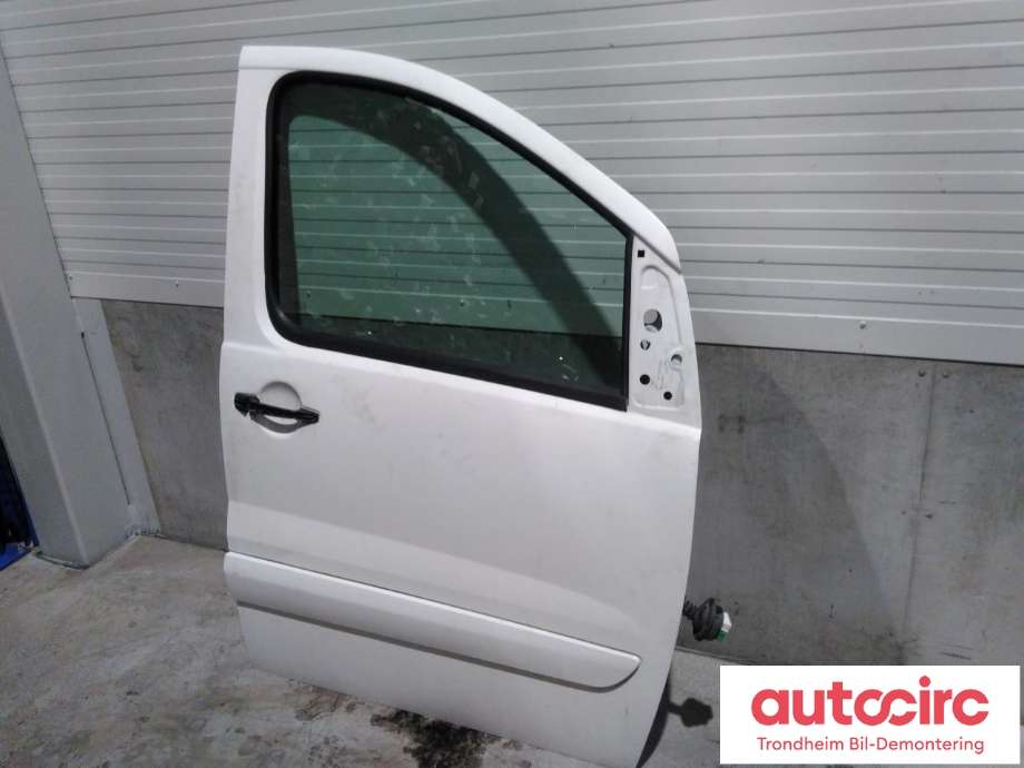 Dør høyre foran til Peugeot Expert 2007-2016 (Type II)  (PSA|9004X7|)