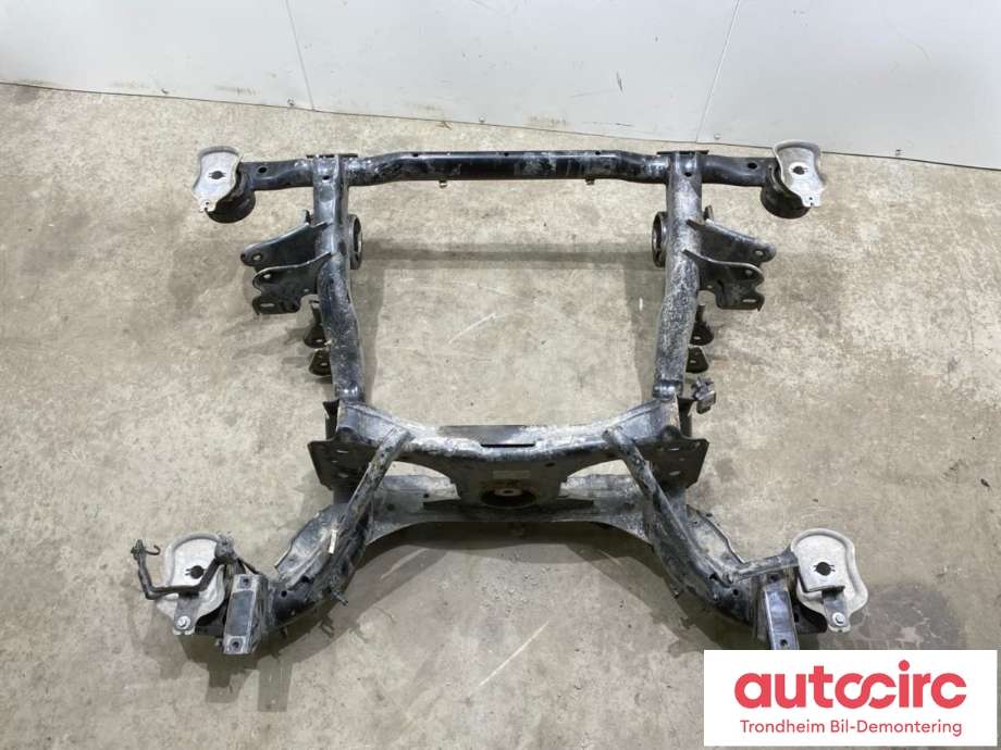 Travers bak til Cupra Born 2022-->>  (..|1EA 505 235 BQ|)