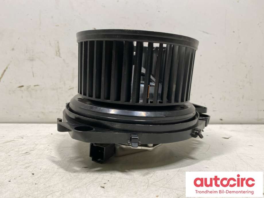 Varmeapparat motor til Cupra Born 2022-->>  (VALEO|1EA820021A|)
