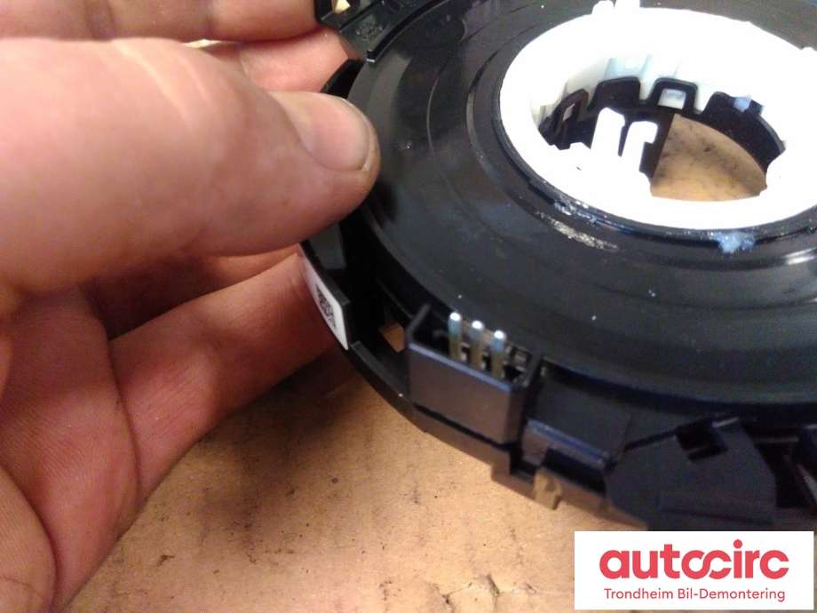 Airbag slepering til Tesla Model 3 2018-2023 (Fase 1) (..|30S10147490-05|10147490-05|)