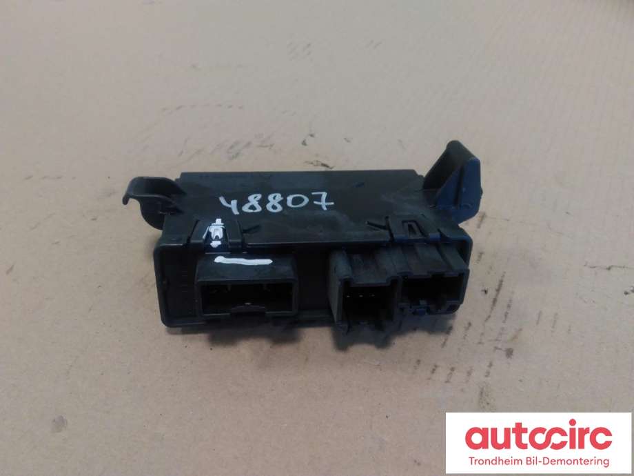 Styreenhet elektrisk bakluke til Opel Insignia B 2017-->> (...|84233603|23391852|)