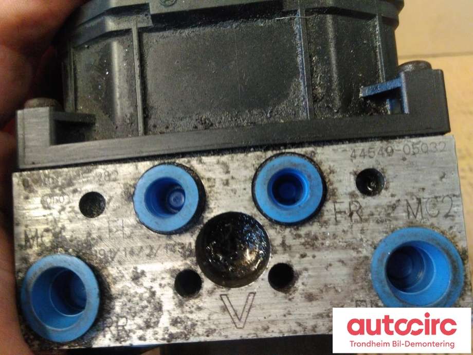 ABS sentral til Toyota Avensis 2003-2008 (Type II)  (BOSCH|44540-05032|44050-05062|4405005062| 89541-05072| 0265225282| 0265950129)