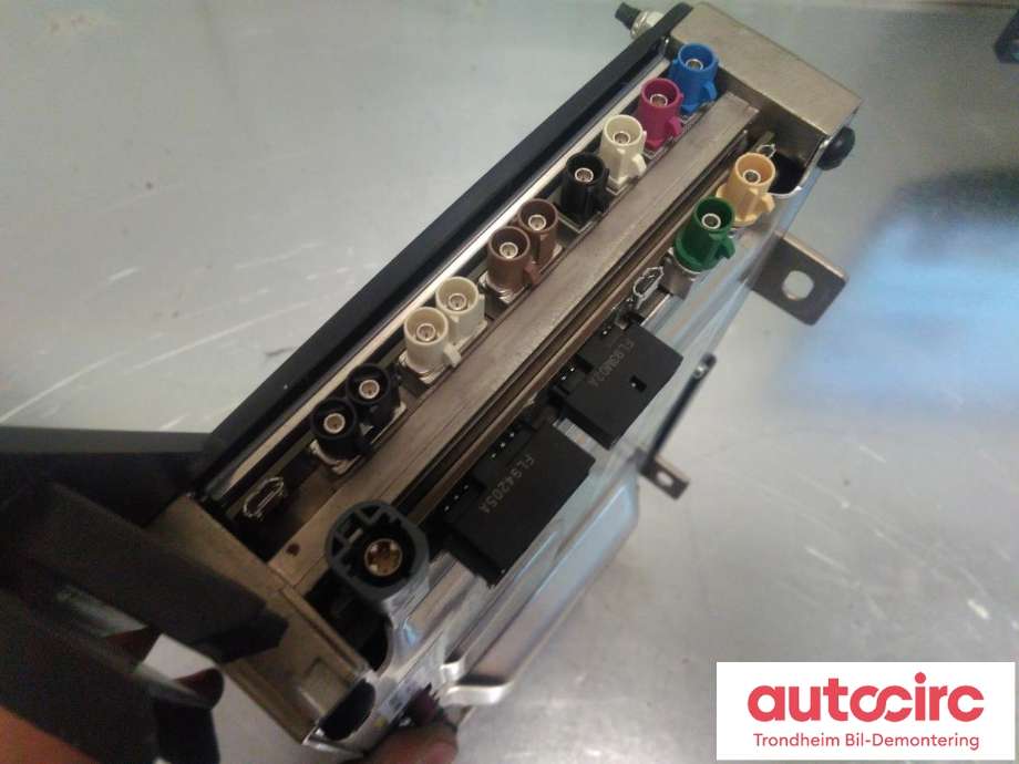 Styreenhet autopilot til Tesla Model 3 2018-2023 (Fase 1) (1462554-01-H|1465773-01-D|1527963-01)