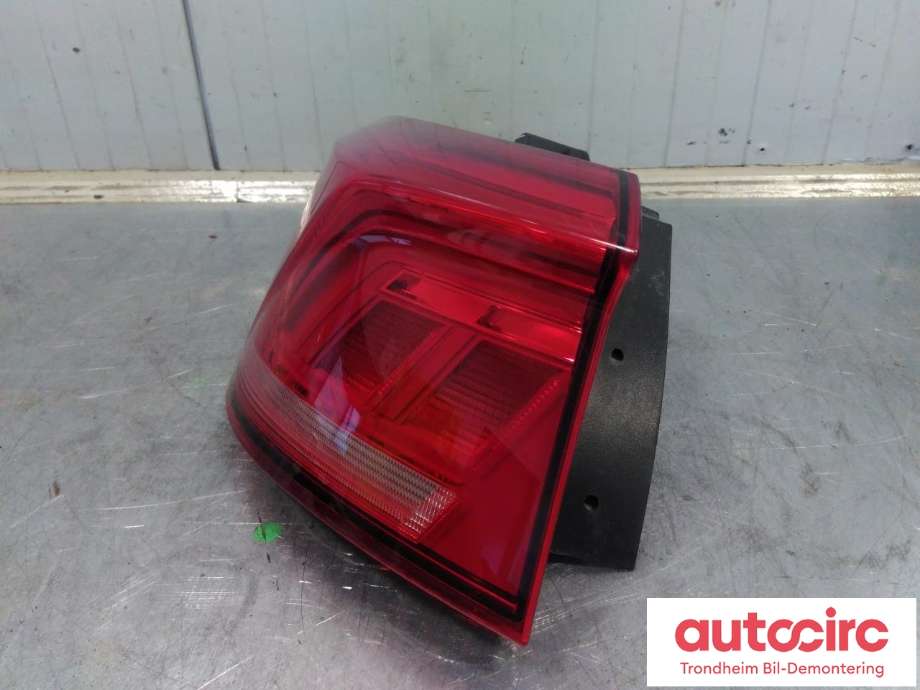 Baklykt venstre ytre til VW T-Roc 2017-->>  (AUTOMOTIVE LIGHTING|2GA945095C|2GA 945 095 C|)
