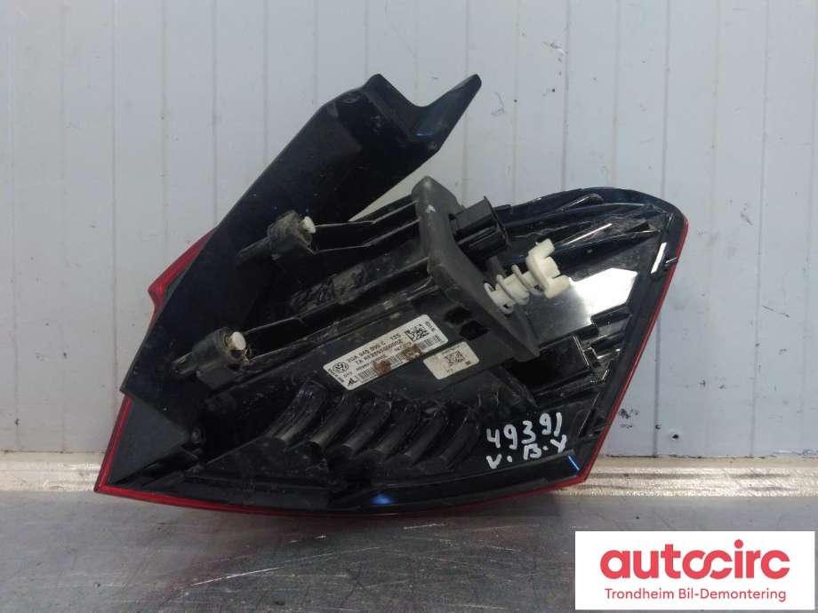 Baklykt venstre ytre til VW T-Roc 2017-->>  (AUTOMOTIVE LIGHTING|2GA945095C|2GA 945 095 C|)