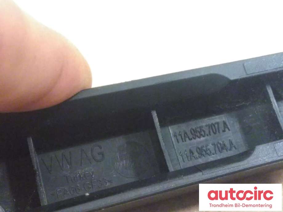 Viskerarm bakrute til VW ID.4 2020-->>  (..|11A955707A|11A955704A|11A 955 704 A| 11A 955 707 A)
