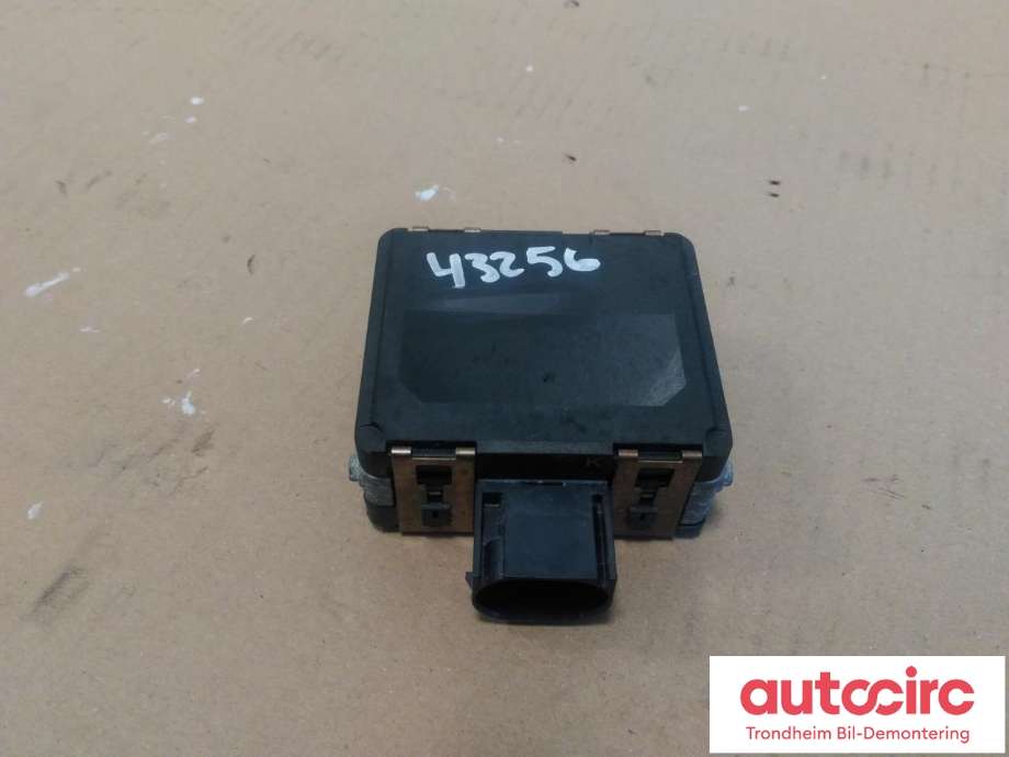Sensor radar til Kia Stonic, 2017-->> (BOSCH|0203301590)