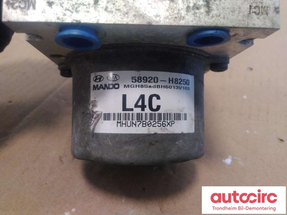 ABS sentral til Kia Stonic 2017-->> (MANDO|BE6003V107|58920H8250|)