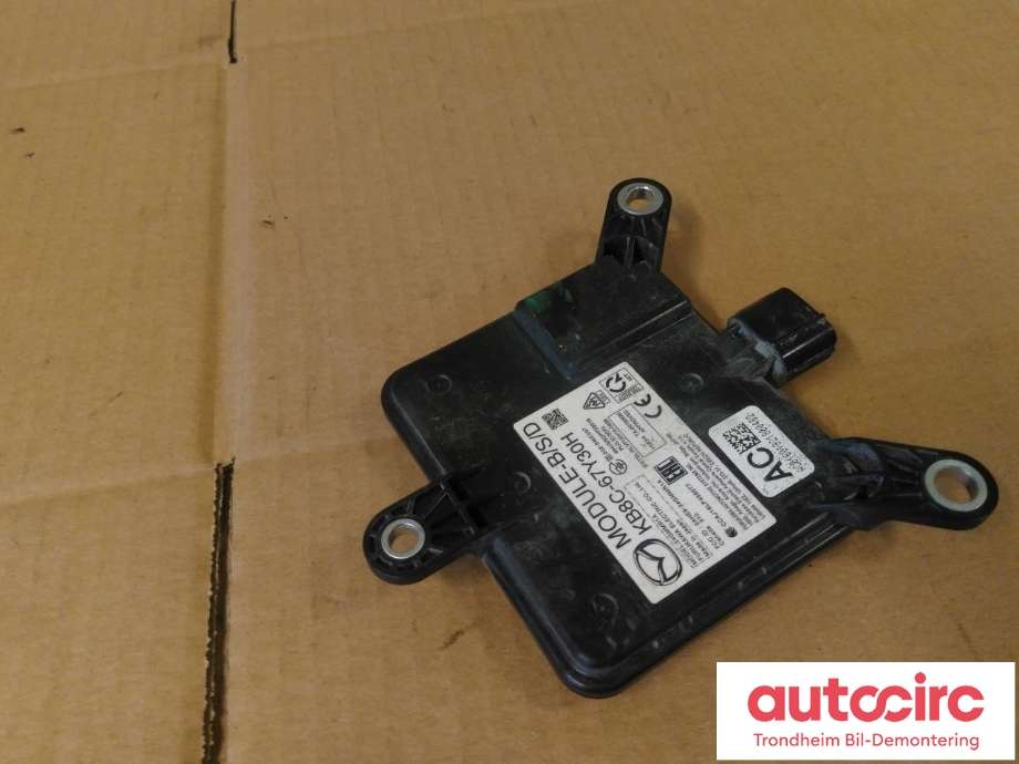 Sensor blindsone til Mazda CX-5 2017-->> (Type II)  (..|KB8C-67Y30H|KB8C67Y30H|24GMMR1A)