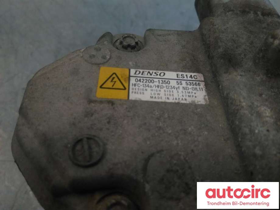 Aircondition kompressor hybrid til Toyota Yaris 2014-2020 (Type III, Fase 2)  (DENSO|8837052012|042200-1350|)