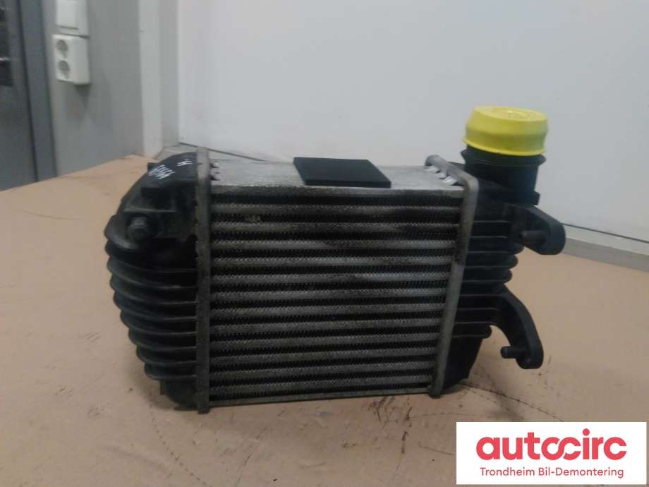 Intercooler til Audi A6 2008-2011 (Type III, Fase 2) (C6) (C6) (HØYRE|4F0145806T|4F0 145 806 T|)