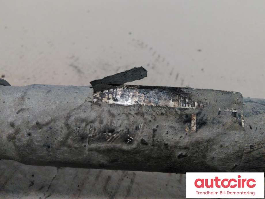 Drivaksel venstre foran, diesel/automat til Audi A6 2008-2011 (Type III, Fase 2) (C6) (C6) (..|4F0407271J|4F0 407 271 J|)