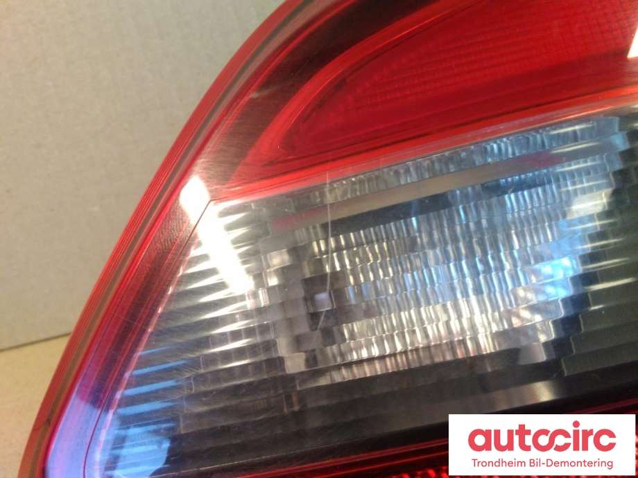 Baklykt høyre indre til Opel Corsa E 2015-2019  (AUTOMOTIVE LIGHTING|13428452|13454501|0287512107)