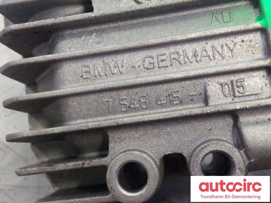 EGR-ventil til BMW 5-Serie 2010-2017 (F10/F11) (F10/F11) (WAHLER|7548415|11717548415|11718479589 11 71 7 548 415)