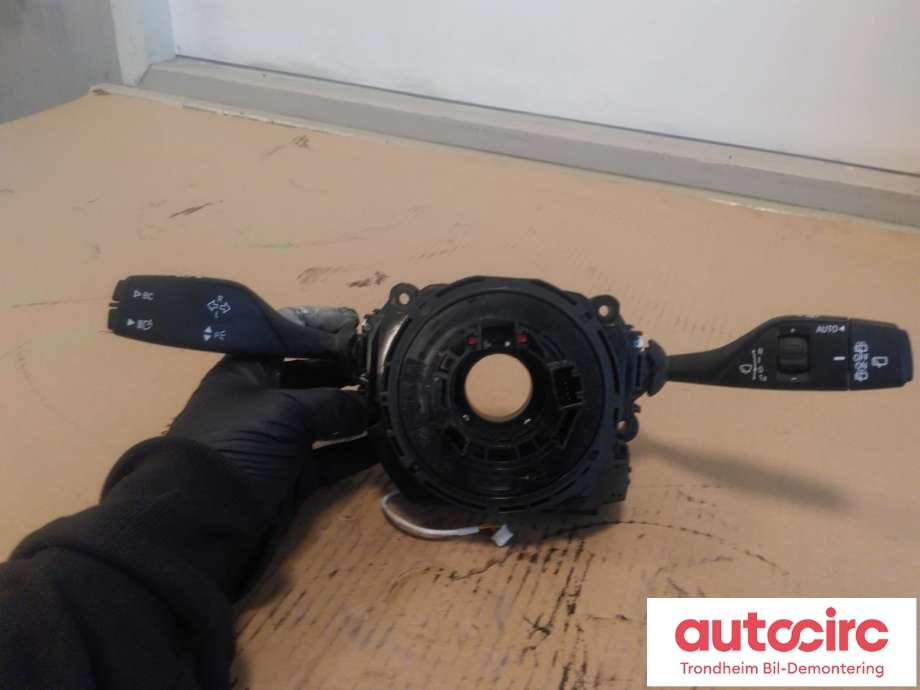 Bryter combi til BMW 2-Serie, Active/Gran Tourer, 2014-->> (F45/F46) (F45/F46) (...|9368601)