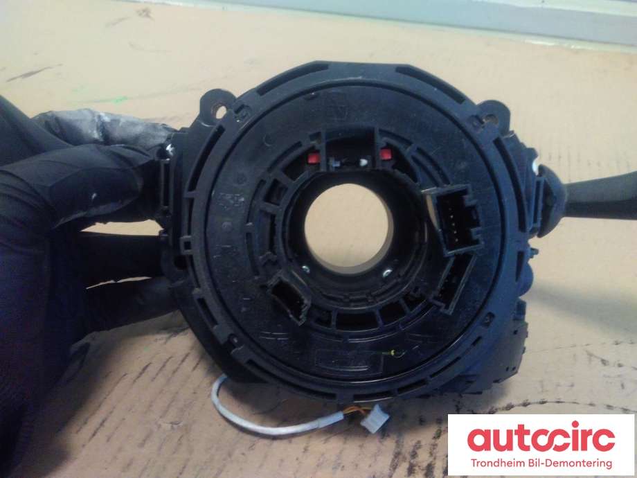 Bryter combi til BMW 2-Serie, Active/Gran Tourer 2014-->> (F45/F46) (F45/F46) (...|9368601|9320136|61316827372| 6827372)