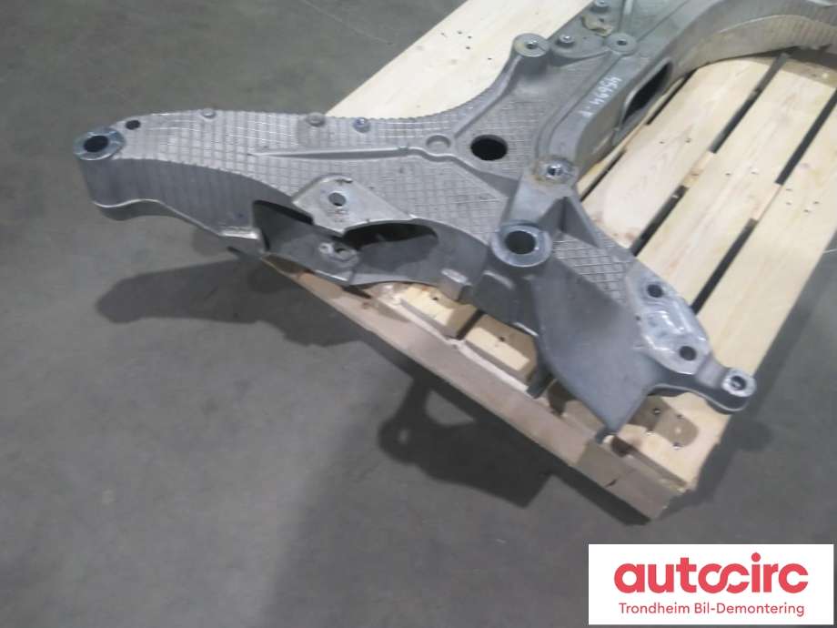 Travers foran hoved til Ford Mustang Mach-e 2020-->>  (FOMOCO|LJ9C-5C145-AC|2508039|)