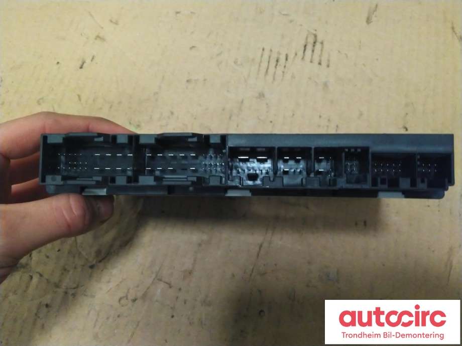 Styreenhet sete til BMW 7-Serie 2009-2015 (F01/F02/F03/F04) (F01/F02/F03/F04) (TEMIC|9297344|61356993305|61357943749| 61359459675| 9297344.9| A2-C731-2890-3-00)