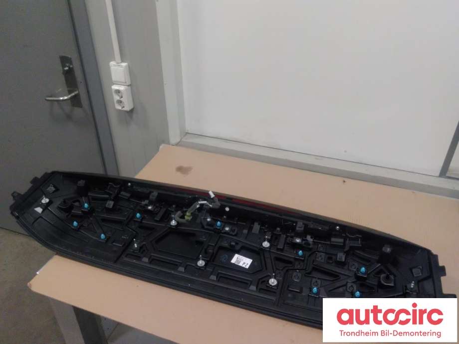 Spoiler bakluke til Mazda MX-30 2020-->>  (...|DN4EB196A|)