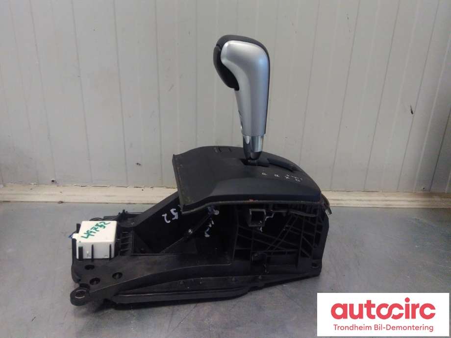 Girstang/girvelger automat til Isuzu D-Max, 2017-2020 (Type II, Fase 2)  (..|75C685)