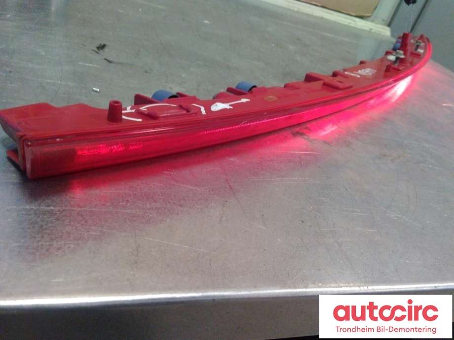 Baklykt midtre til Porsche 911 2012-2019 (991) (991) (REDUSERT PRIS!|99163146004|99163198900|99163146002| 99163146005)