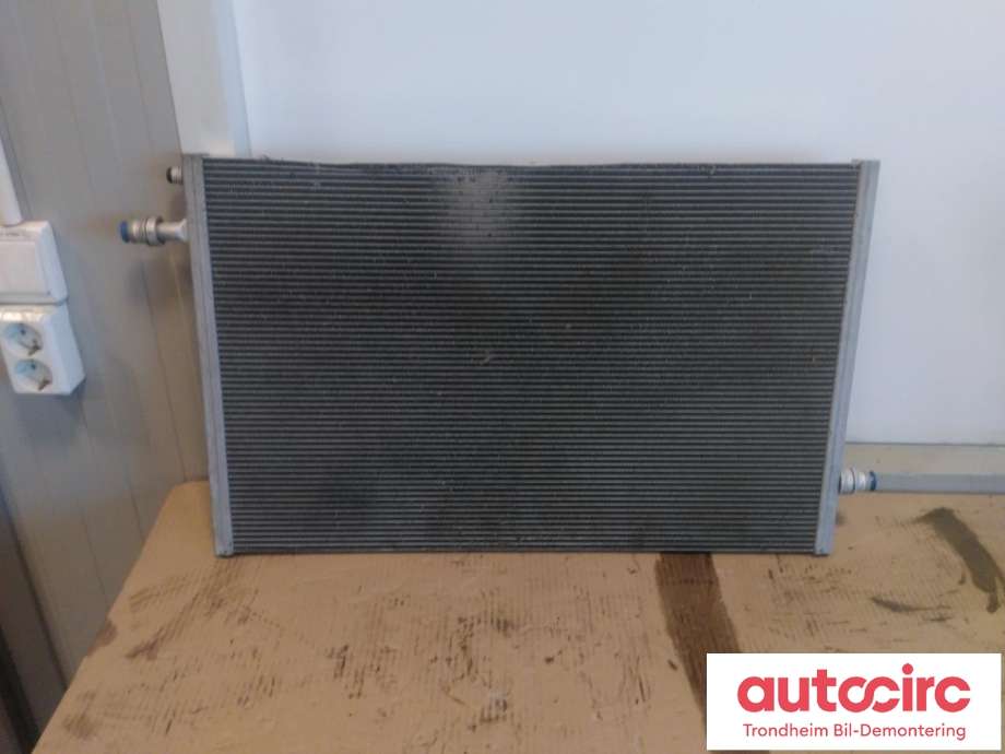 Radiator (automat gir) til Jaguar I-PACE 2018-->>  (...|T4K9610|J9D38D100AA|)